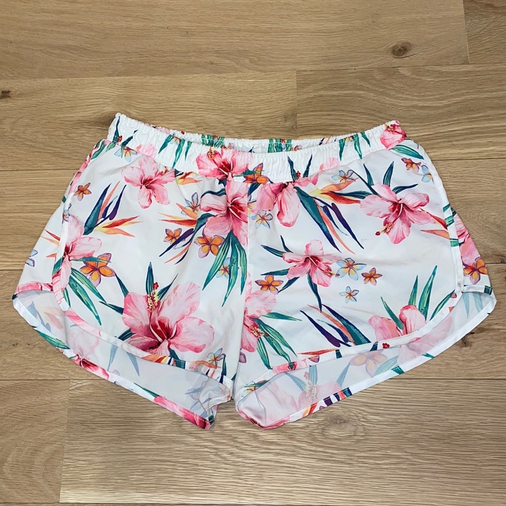 Old Navy Active shorts